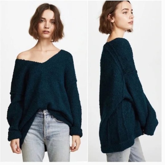 Free People Women's S Lofty Chunky Boucle Knit Oversized Drop Shoulder Sweater - Picture 1 of 10